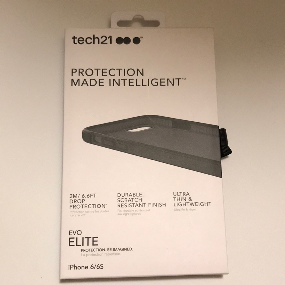 Tech 21 iPhone 6/6S/7 case